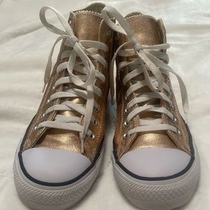 Rose gold metallic all star converse